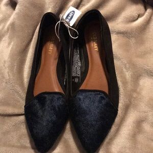 Women’s pointy toe flat- size 6